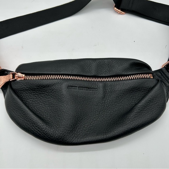 Aimee Kestenberg Milan Black Leather Fanny Pack Belt Bag Rose Gold Hardware - Picture 3 of 8
